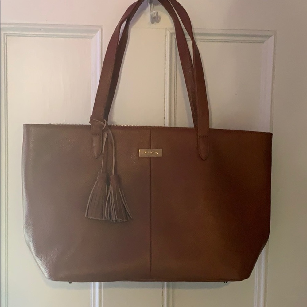 Onna Erlich Lulu Tote, Sold out, Camel color